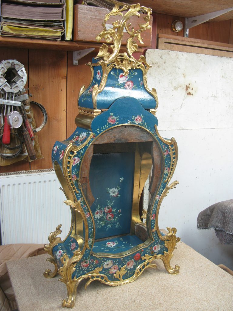 ébénisterie de très grand luxe, Meubles sur mesure de luxe, Artisanat d'art haut de gamme, Design intérieur prestigieux