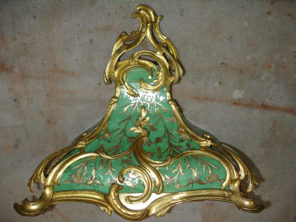 renaissance des meubles exception, restauration luxe, transformation mobilier, excellence artisanale, renaissance meubles exception luxe