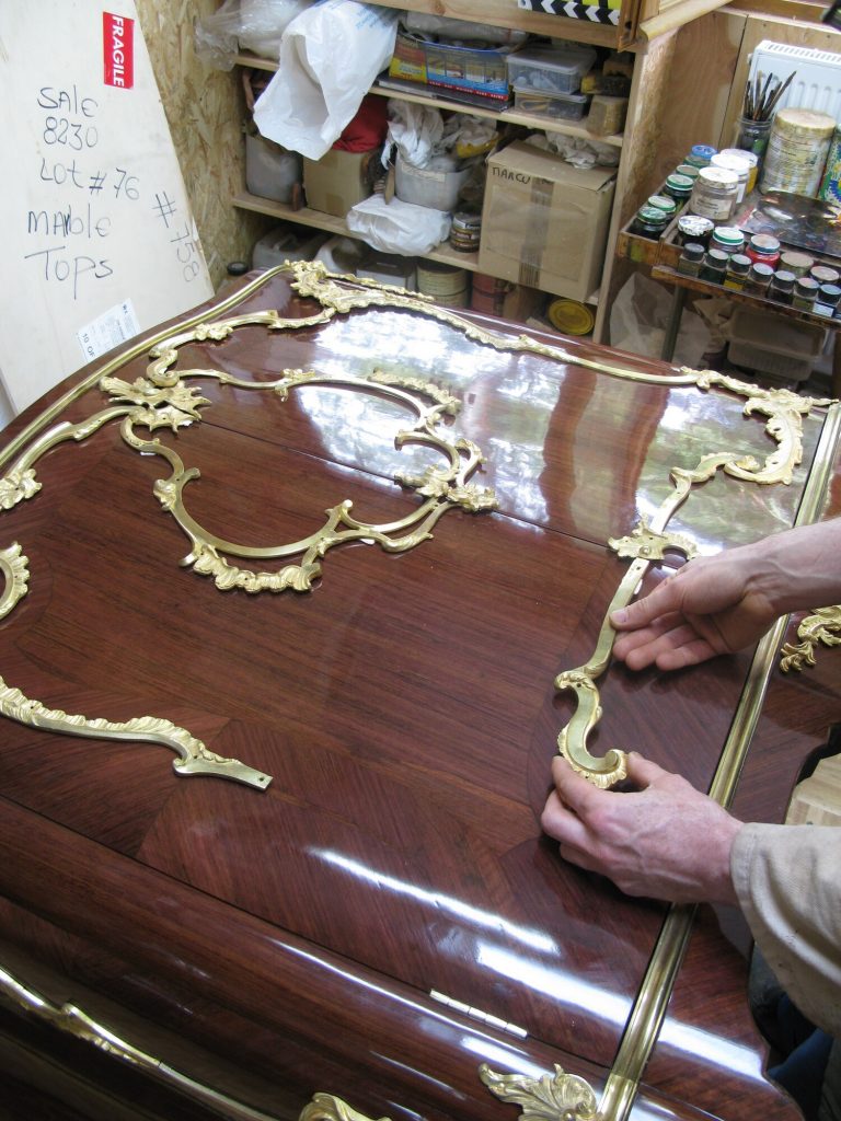 outils nobles, polissage, vernissage