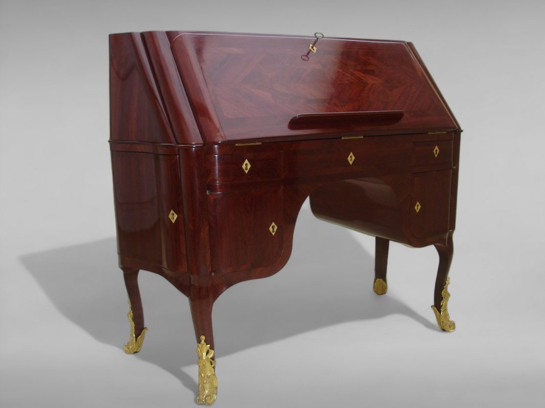 Réparation meuble estampillé bureau XVIIIe - Antique desk restoration master
