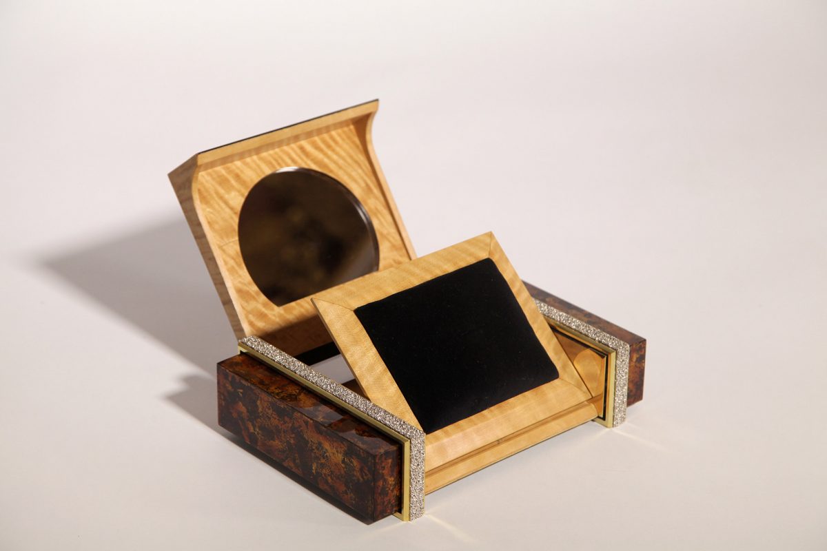 Création laque urushi précieuse - Fine lacquer artisan France