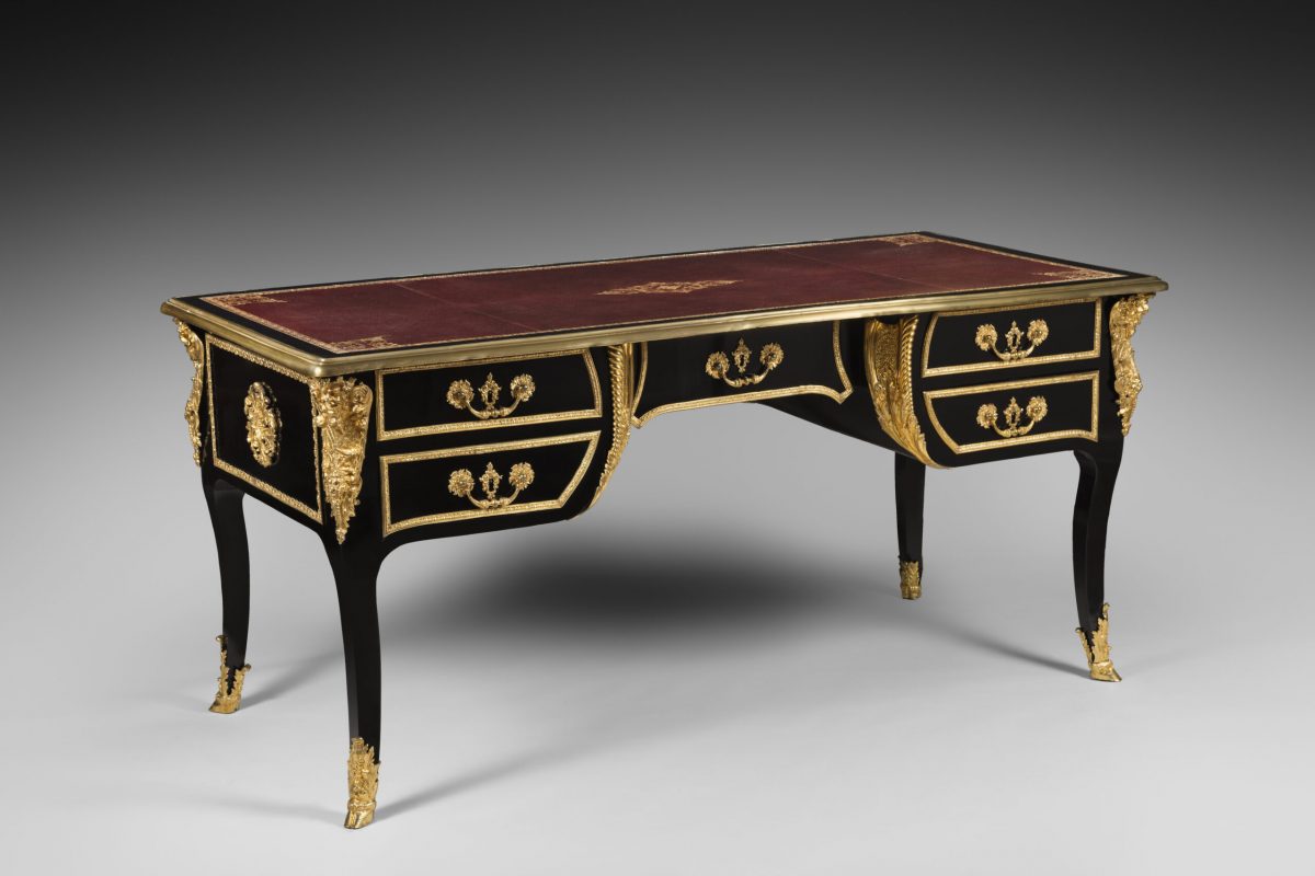Ébénisterie art bureau régence bronzes - Fine cabinetmaking master craftsman