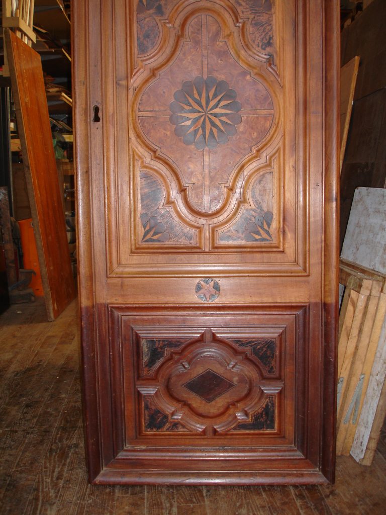 haute ébénisterie, marqueterie Boulle, bronzes dorés XVIIIe siècle